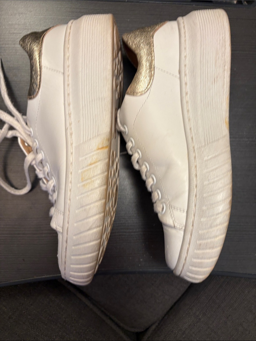 Sofft White Leather Low-Top Sneakers with Gold Heel - Picture 4 of 5